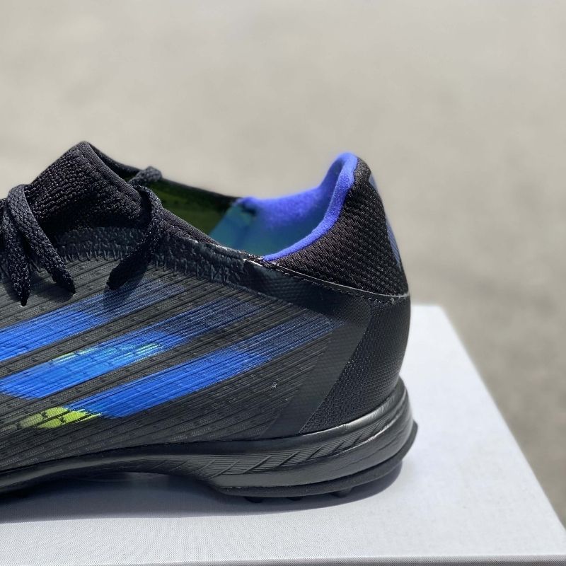 Giày đá bóng Adidas X Speedflow.3